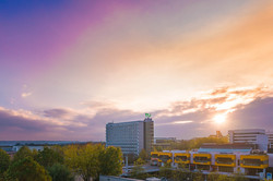 Der Campus Nord bei Sonnenuntergang